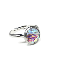 Ringetje, bijpassend bij een paar knopjes-oorbellen