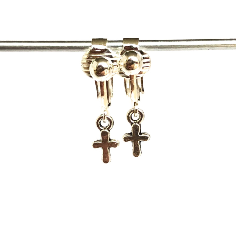 Clipoorbellen kruisje, hangoorbellen