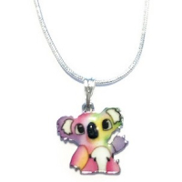 Bij hangoorbellen passende ketting