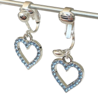 Clipoorbellen grote glitterhartjes Blauw, hangoorbellen