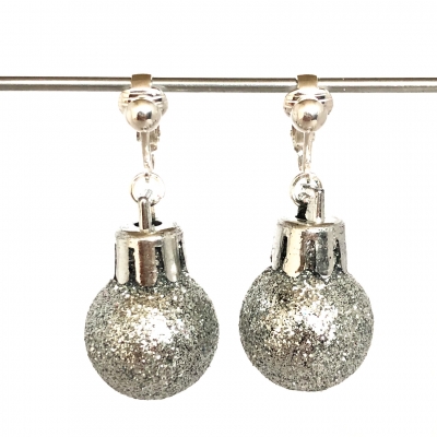 Clipoorbellen kerstbal klein plastic zilver glitter, hangoorbellen Clipoorbellen kerstbal klein plastic zilver glitter, hangoorbellen